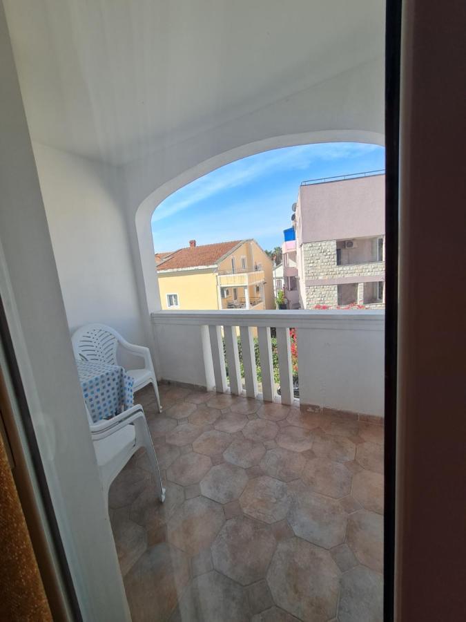Hibiscus Guest House Budva Extérieur photo